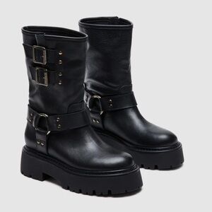 REIKA Steve Madden Biker Boot